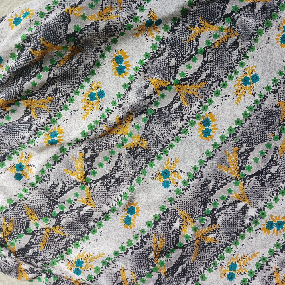 Billabong Black White Floral Dress Size Small - Picture 2 of 5